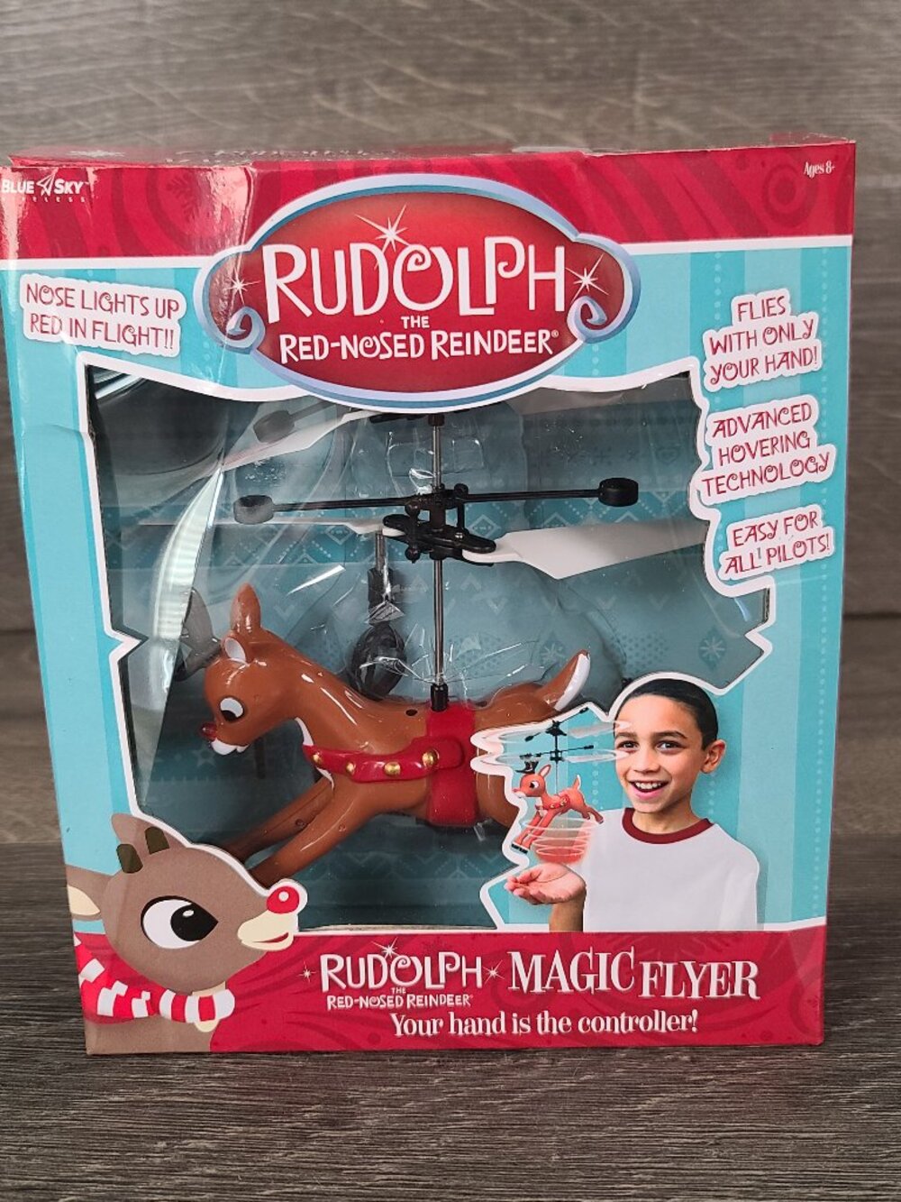 New Flying Light up Rudolph Toy Magic Flyer Hovering Rechargeable Hand Control